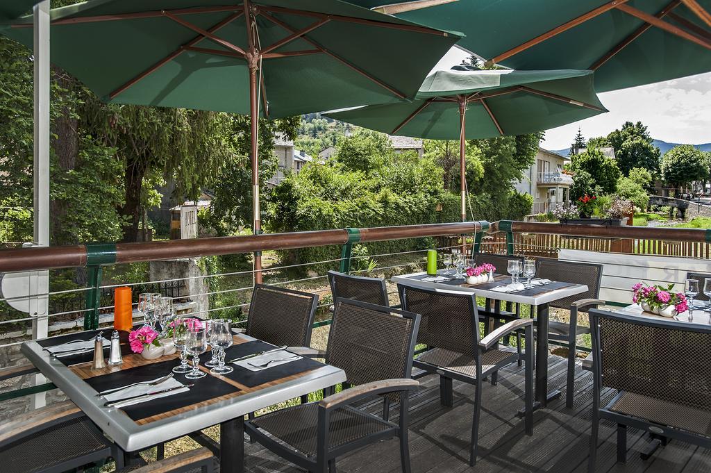 Logis Hotel Restaurant Family & Spa Meyrueis Exterior foto