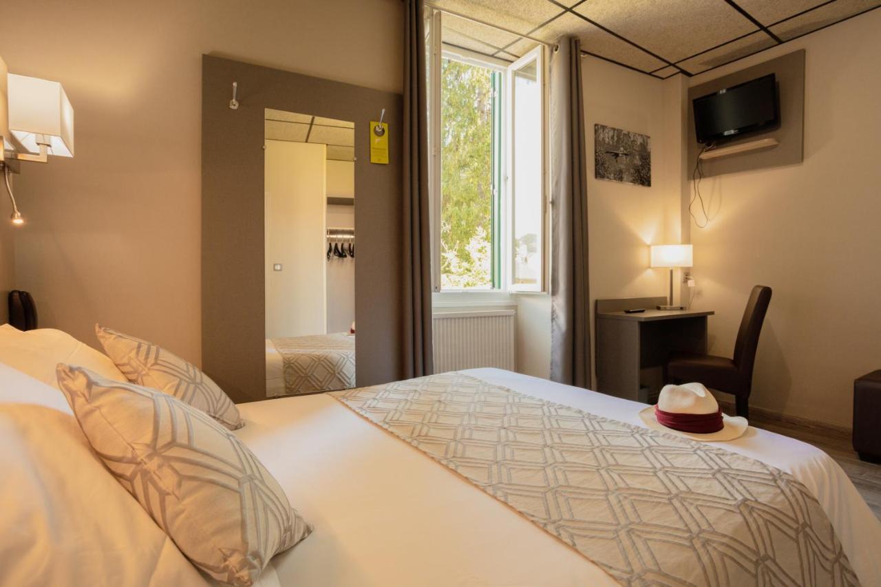Logis Hotel Restaurant Family & Spa Meyrueis Exterior foto